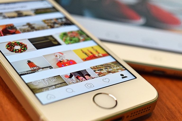 Do You Sell Art Using Shopify? Here’s 5 Ways to Help Promote Your Store