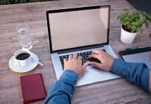 How to Maintain Productivity in A Work From Home Setup own business