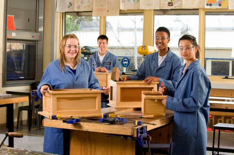 Workplace safety rules to follow