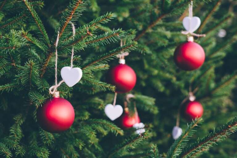 7 Tips for a Meaningful Holiday Season